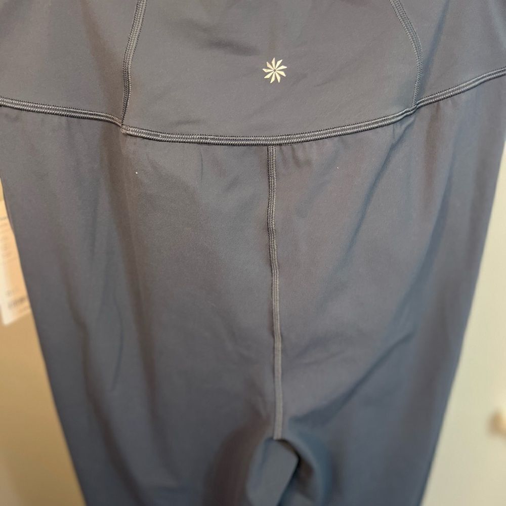 Athleta Elation Pants Granite Blue
Medium Tall Power Of She - Picture 7 of 16